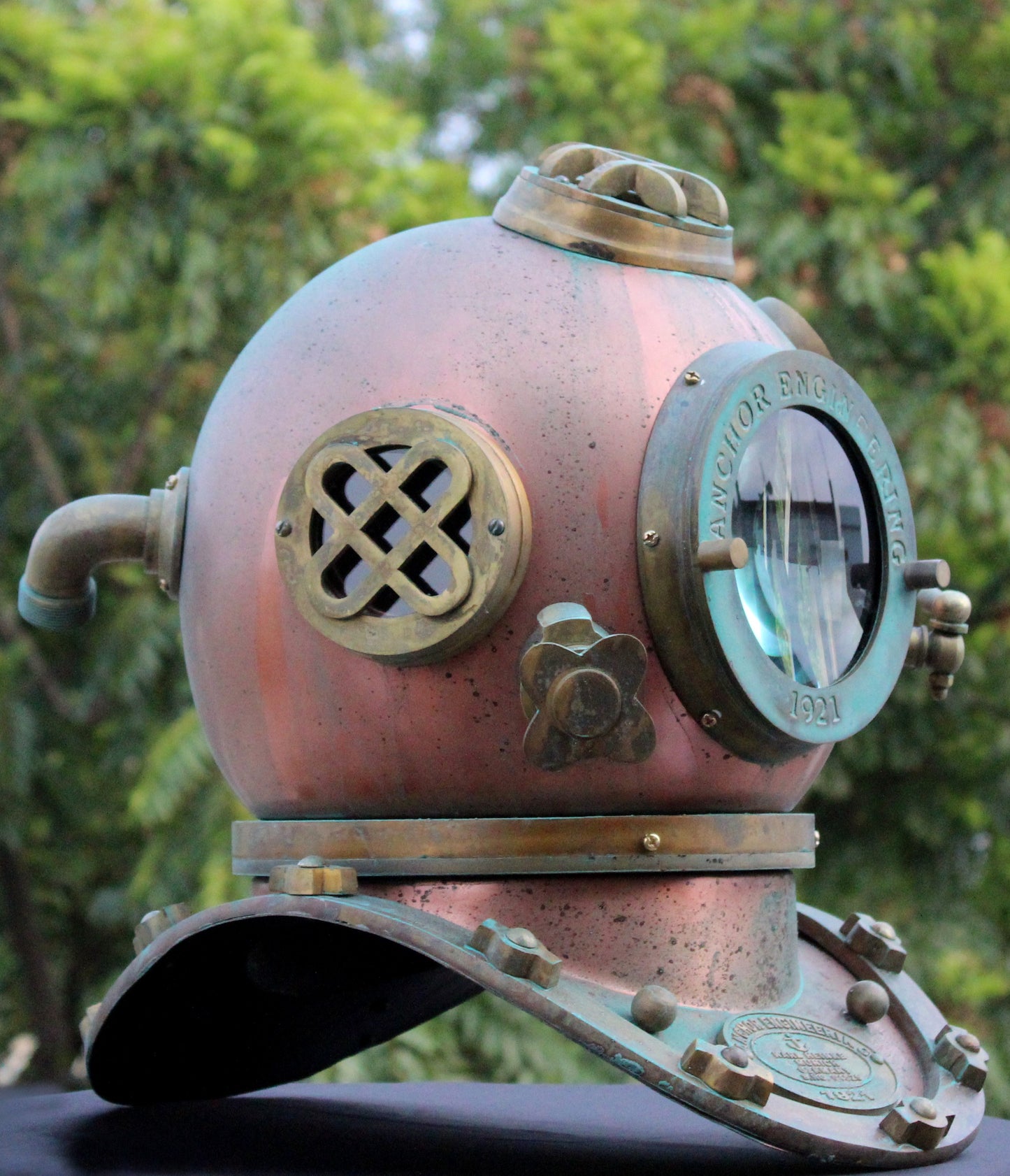 WAKHRZ ( Mark V ) Vintage American US – Navy Diving Helmet.