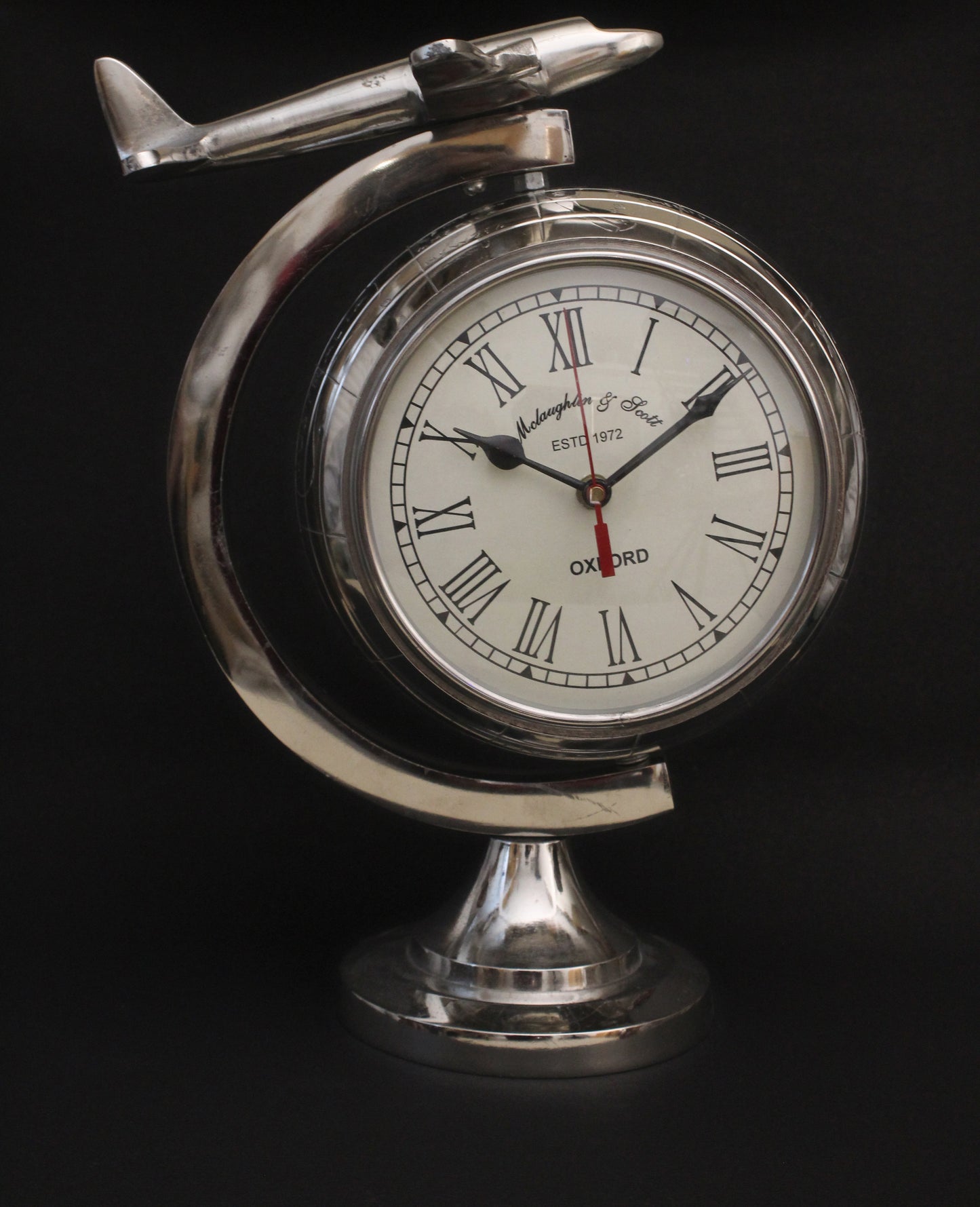 WAKHRZ Desk Globe Clock.