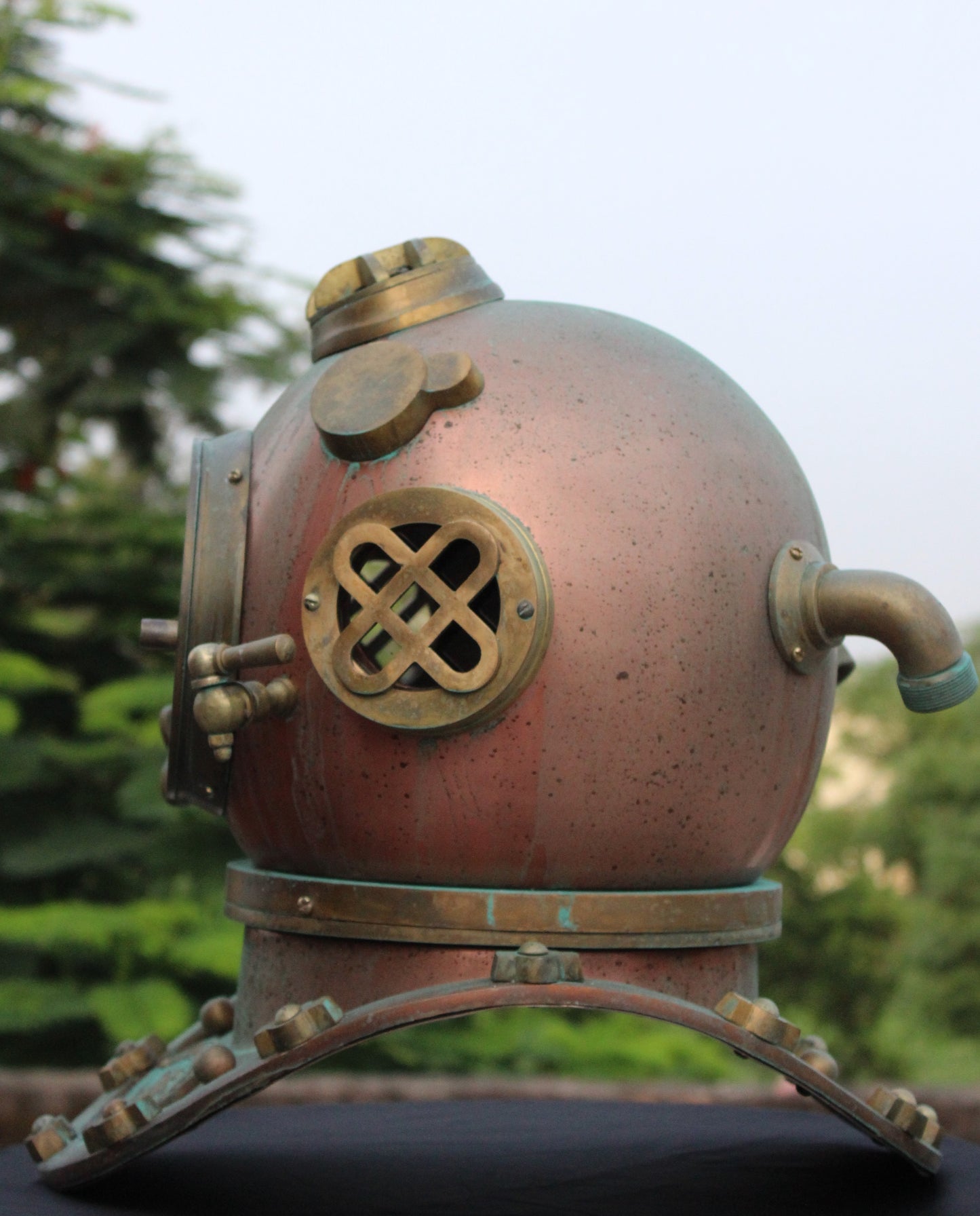 WAKHRZ ( Mark V ) Vintage American US – Navy Diving Helmet.