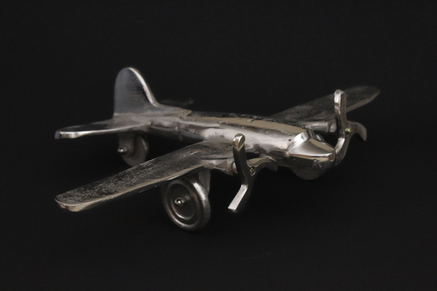 WAKHRZ Douglas Metal Desk Aircraft.