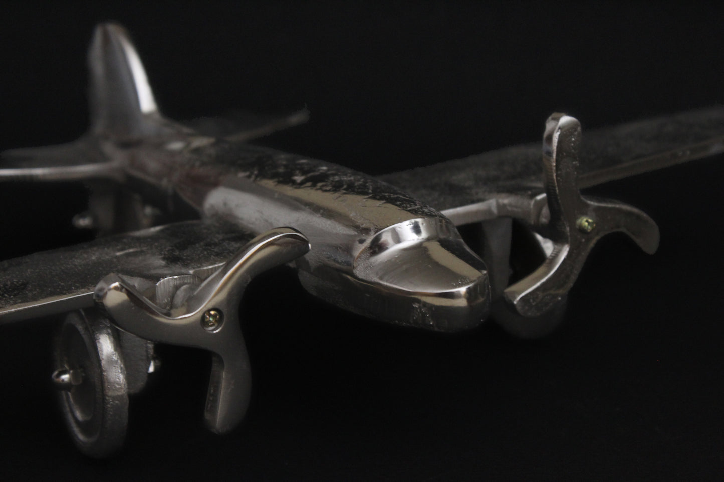 WAKHRZ Douglas Metal Desk Aircraft.
