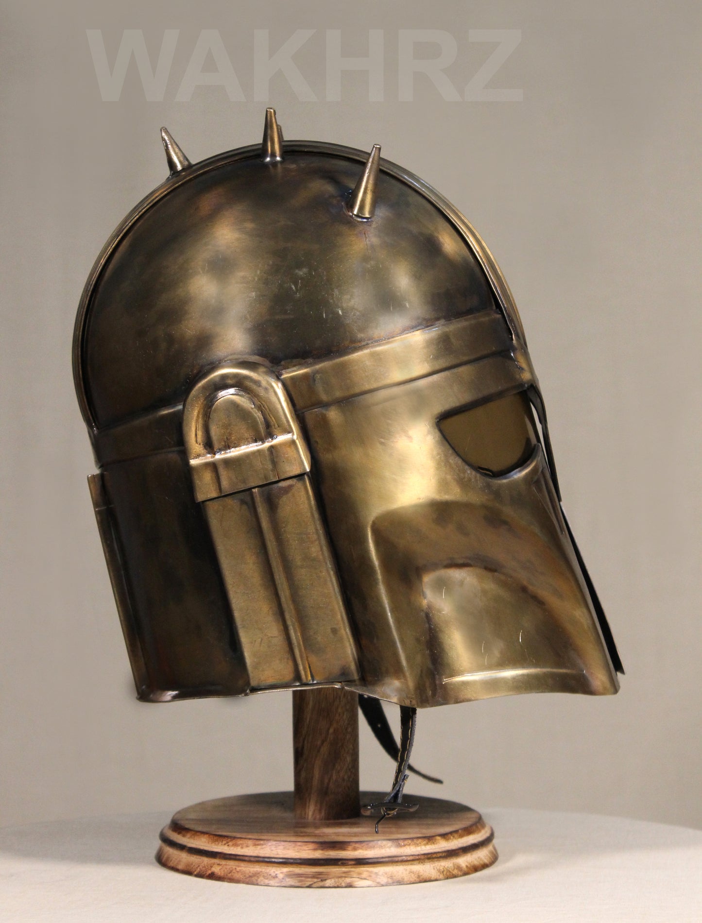 WAKHRZ MANDOLORIAN STAR WAR COSPLAY BOBA FETT HELMET WITH BASE.
