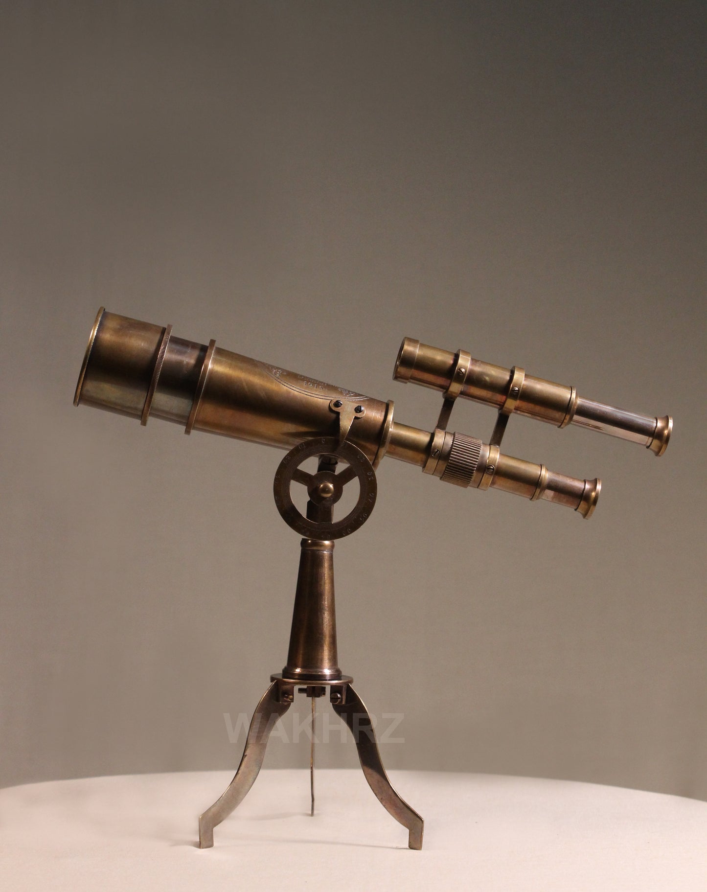 WAKHRZ KELVIN & HUGHES LONDON 1915 Desk Telescope.