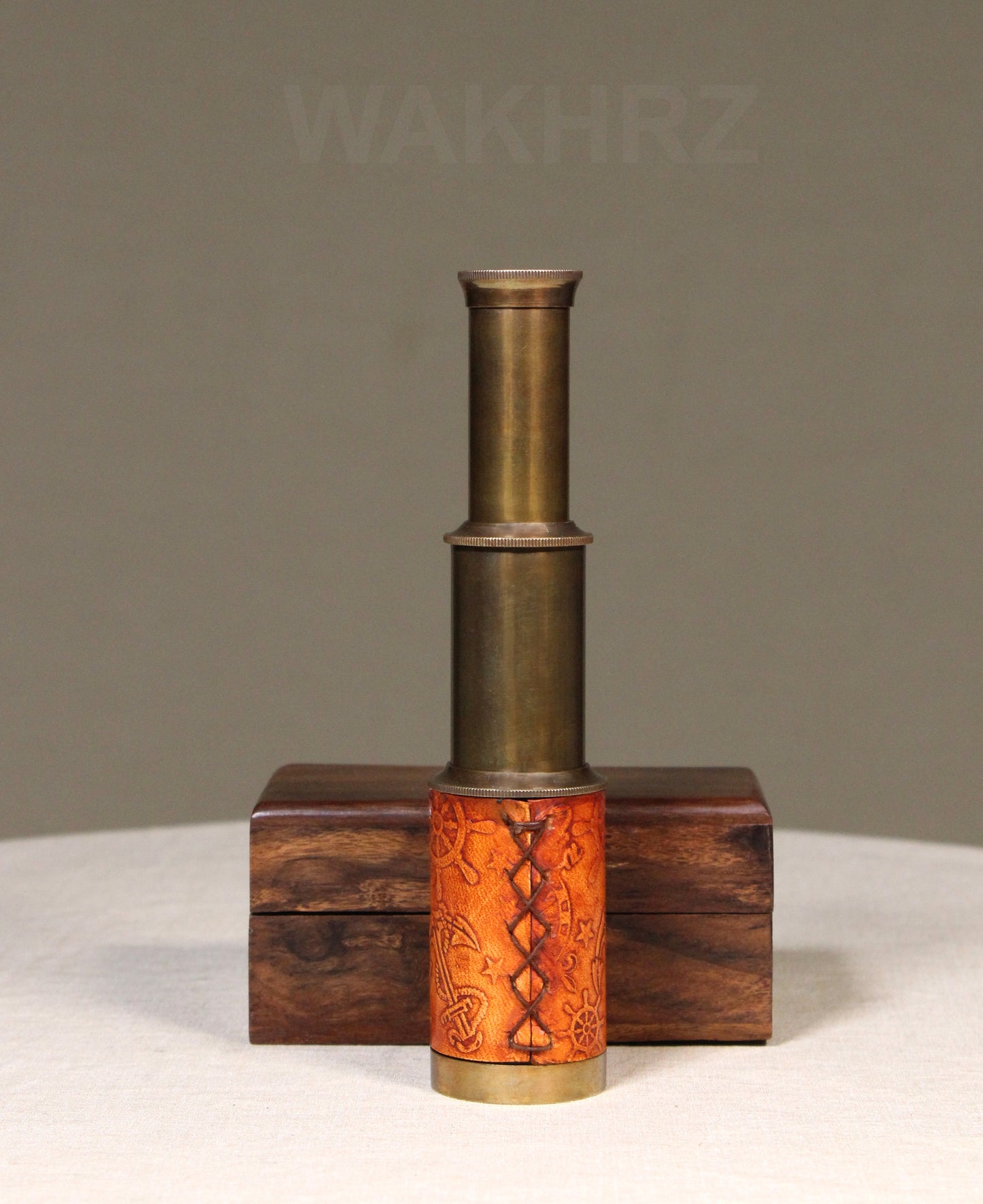 WAKHRZ ( Mini ) DOLLOND LONDON 1920 TELESCOPE WITH WOODEN BOX.