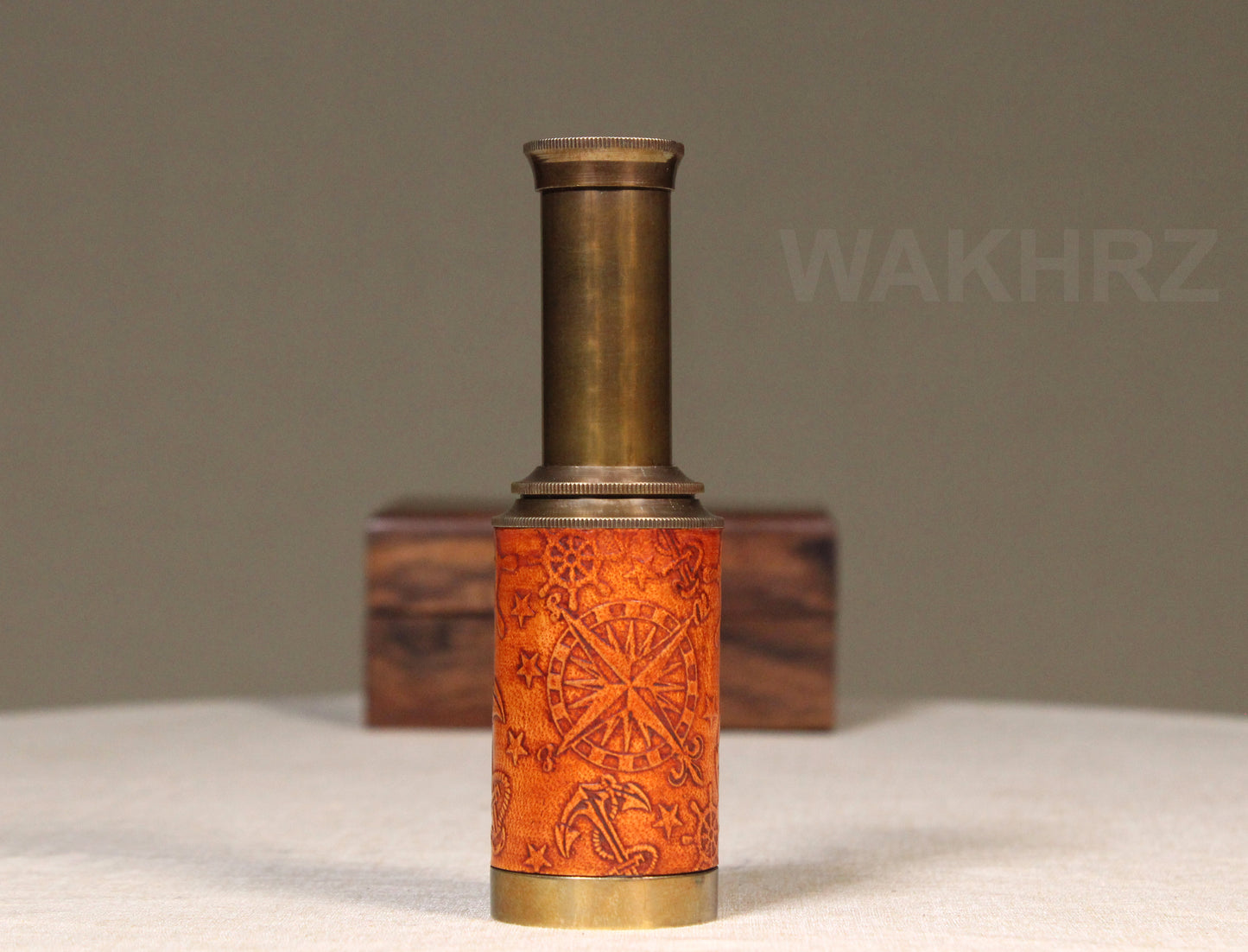 WAKHRZ ( Mini ) DOLLOND LONDON 1920 TELESCOPE WITH WOODEN BOX.