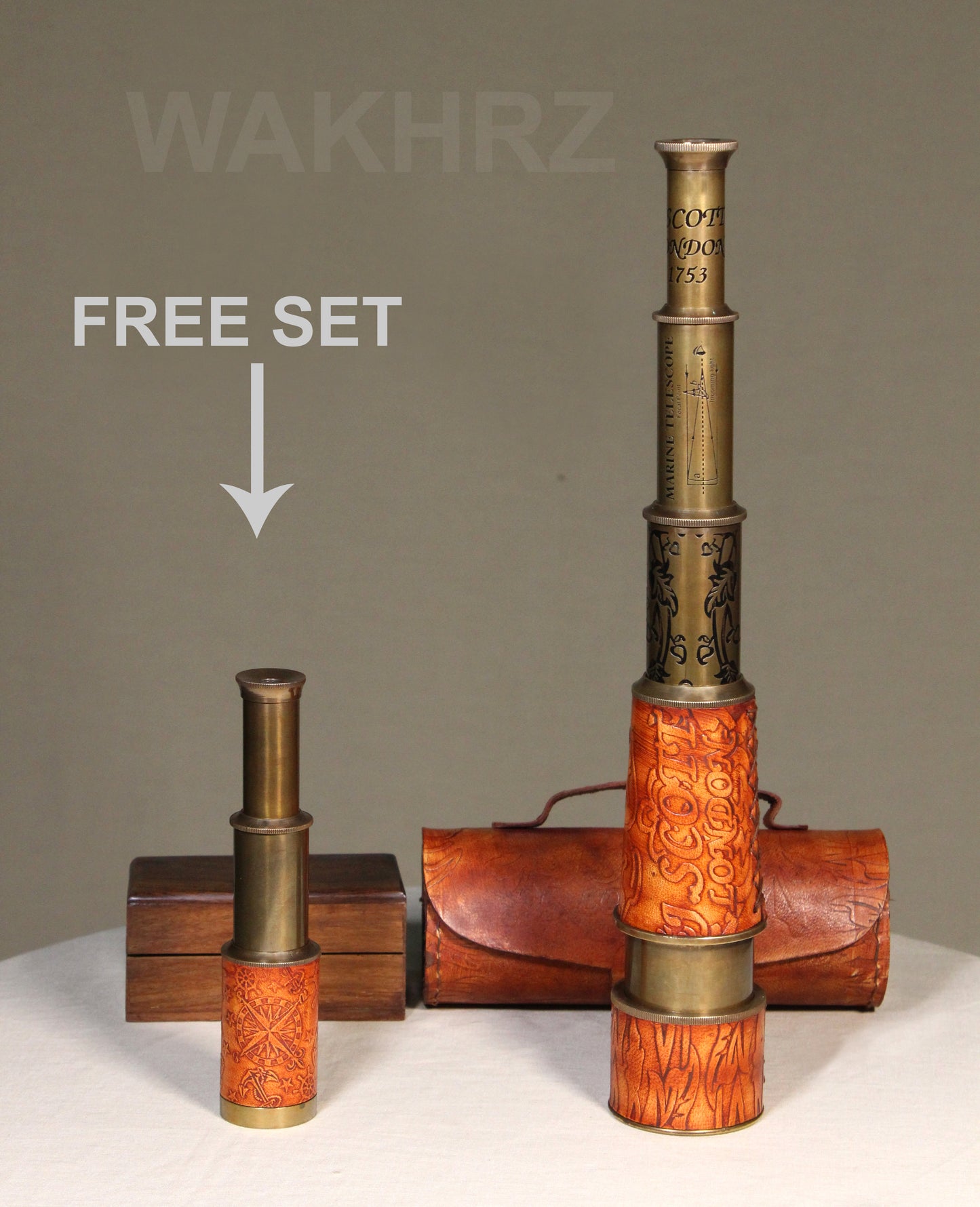WAKHRZ SCOTT LONDON 1753 TELESCOPE WITH LEATHER BOX.