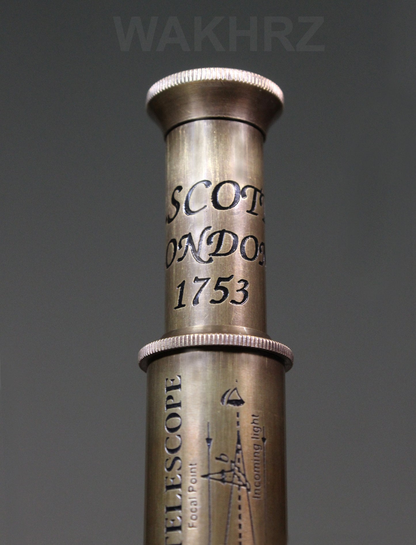 WAKHRZ SCOTT LONDON 1753 TELESCOPE WITH LEATHER BOX.