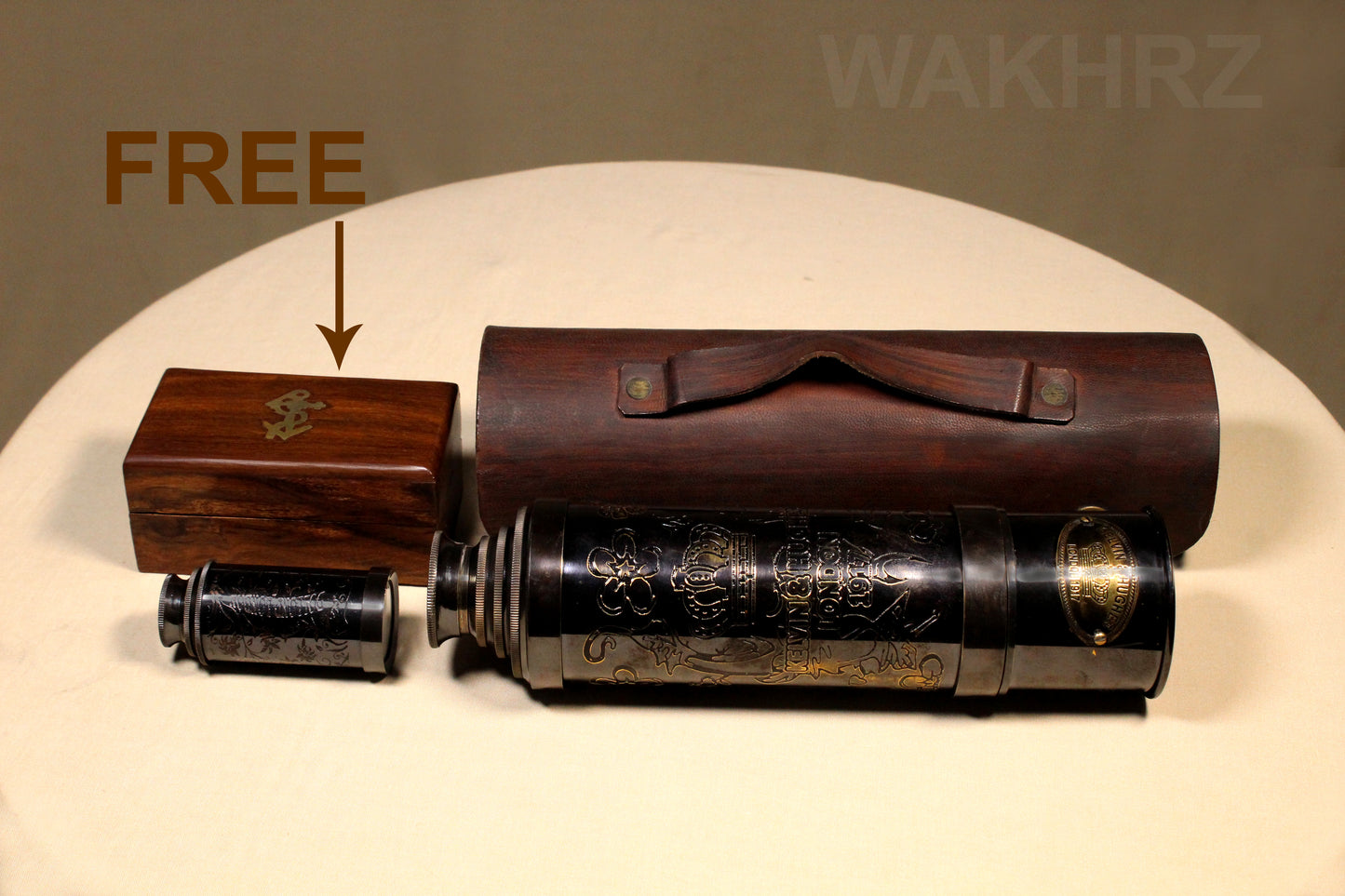 WAKHRZ BRASS SHINY BLACK LONDON 1917 TELESCOPE WITH LEATHER BOX.