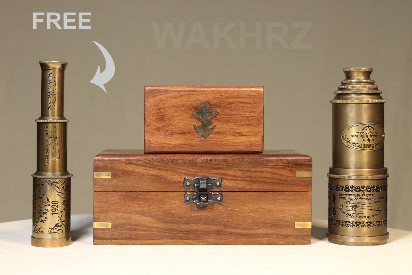 WAKHRZ BRASS VICTORIAN MARINE TELESCOPE WITH WOODEN BOX.
